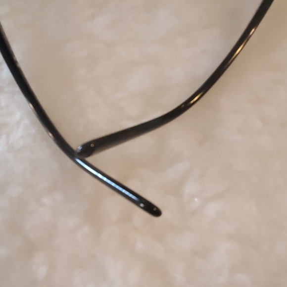 Tory Burch Sunglasses - Picture 5 of 6